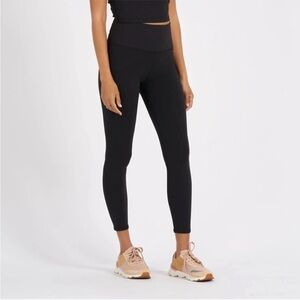 Vuori Black High-Rise Performance Leggings